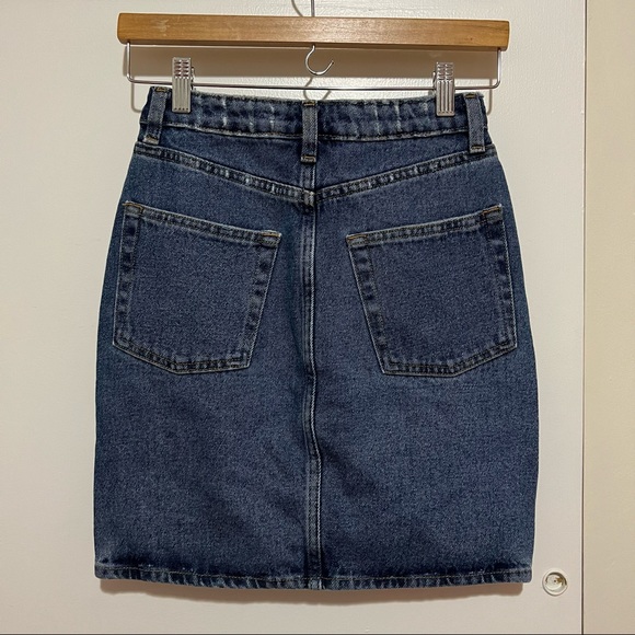 H&M Light Blue Denim Distressed Skirt - Picture 2 of 3